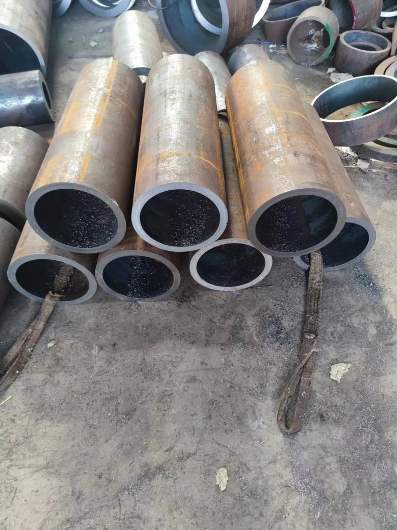 白云矿区白云矿区白云矿区12Cr1MovG无缝钢管切割